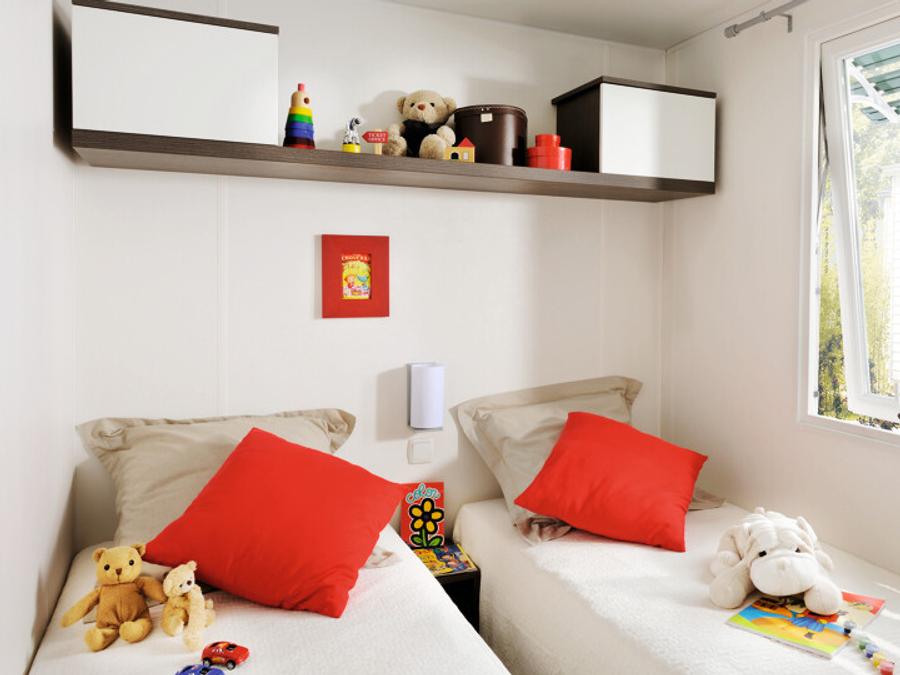 Mobilhome 4 personnes - CONFORT - 2 chambres + terrasse+ grand frigo congélateur- Clim et Tv Inclus 6