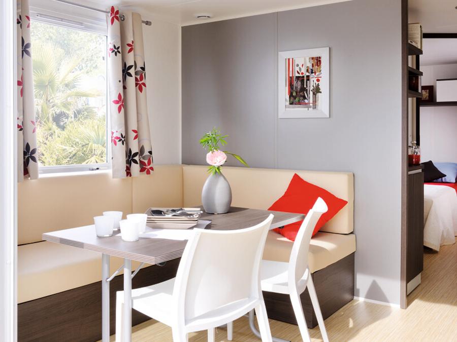 Mobilhome 4 personnes - CONFORT - 2 chambres + terrasse+ grand frigo congélateur- Clim et Tv Inclus 8