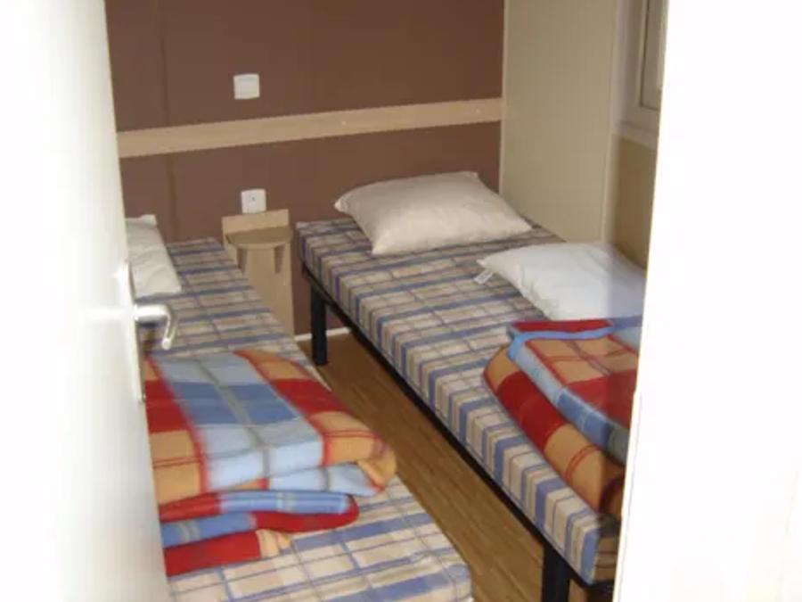 Mobilhome 4 personnes - Cottage Confort - 29 à 31m² - 2 chambres 2/4 pers 4