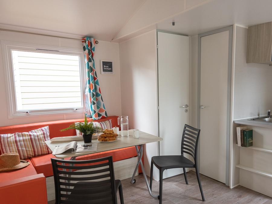 Mobilhome 4 personnes - Cottage Confort - 29 à 31m² - 2 chambres 2/4 pers 8