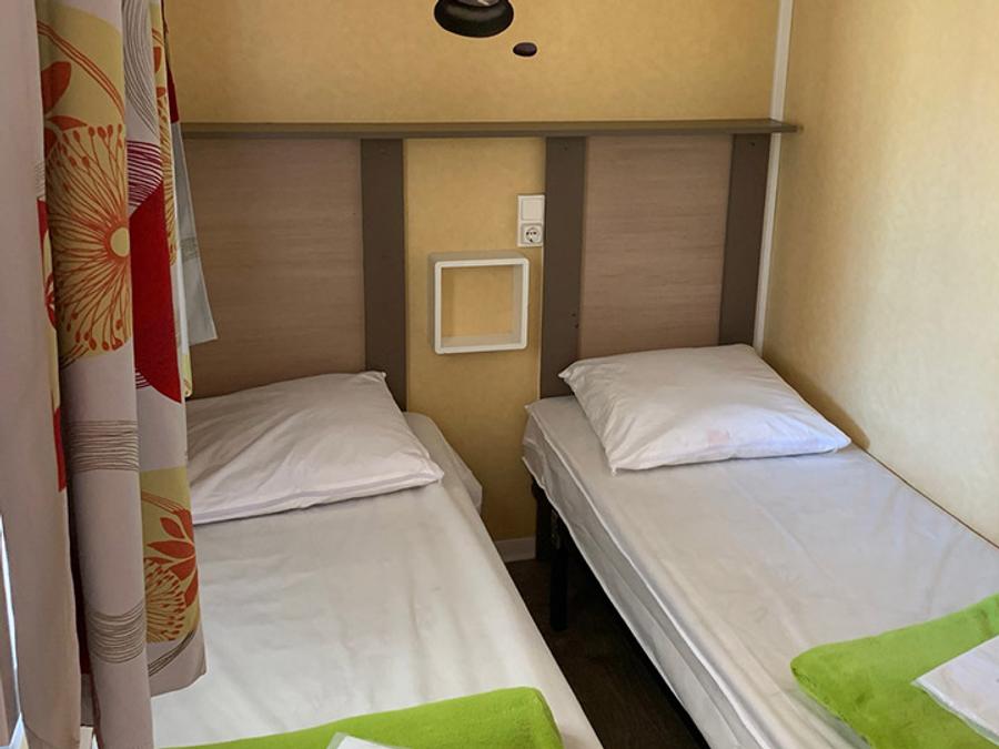 Mobilhome 4 personnes - SUN ROLLER - 26m² - 2 chambres 4