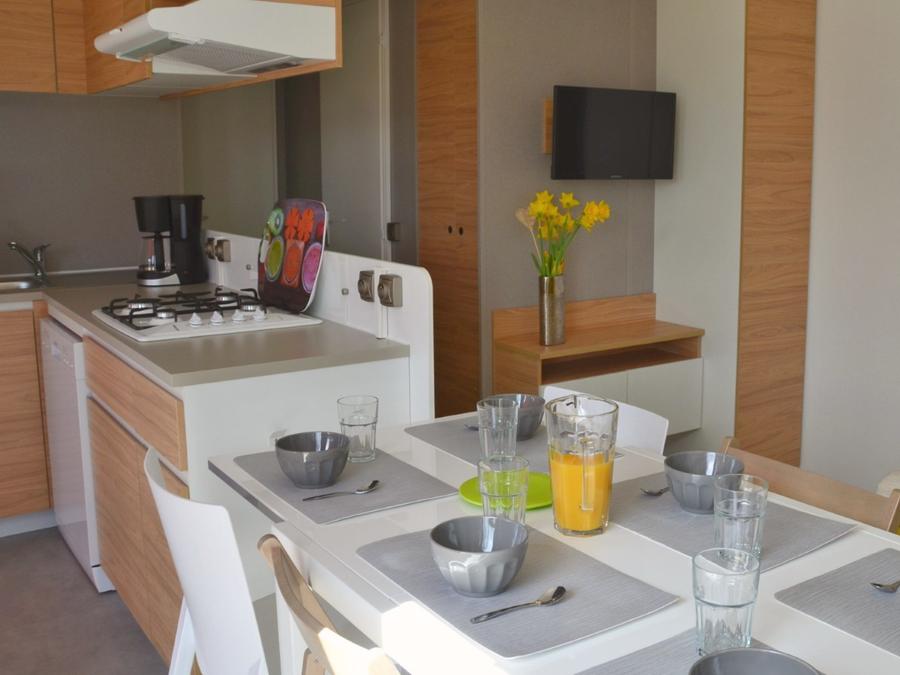 Mobilhome 6 personnes - Cottage Premium - 3 chambres - 2 salles de bains - Draps, serviettes, plancha, forfait ménage inclus 4