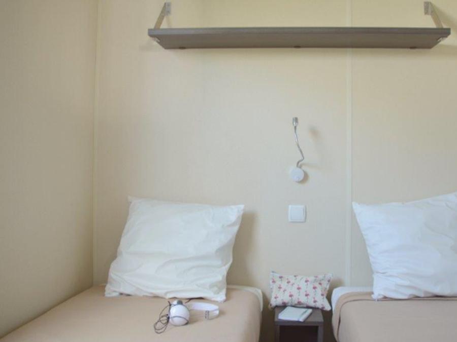 Mobilhome 4 personnes - Cottage Bali - 2 chambres ** 5