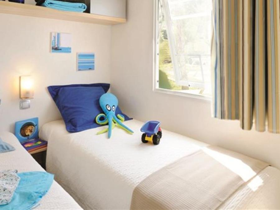 Mobilhome 6 personnes - Cottage Family - 3 chambres : 32m² - Terrasse non couverte 11m² - 6 pers. 4