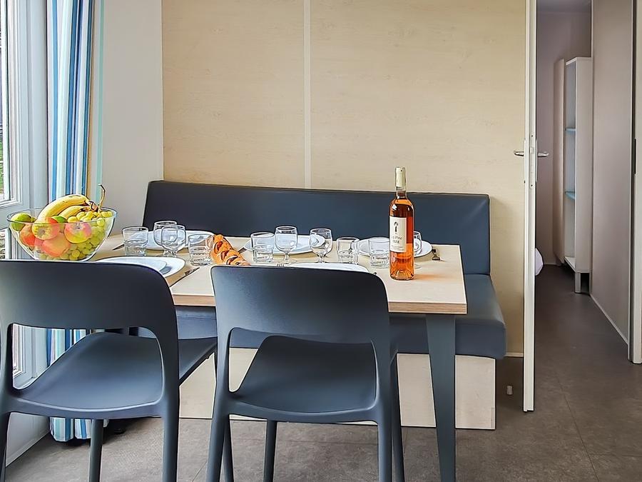 Mobilhome 5 personnes - Cottage Pacifique - 2 chambres : 27m² - Terrasse couverte 9m² 4/5 pers. 11