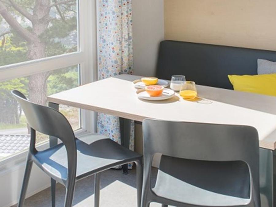 Mobilhome 5 personnes - Cottage Pacifique - 2 chambres : 27m² - Terrasse couverte 9m² 4/5 pers. 3