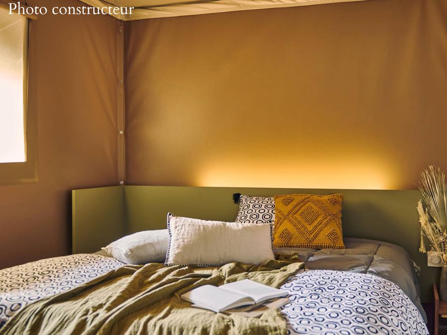 Tente en toile et en bois 4 personnes - Safari Lodge - 2 chambres : 26m² - terrasse semi-couverte 25m² 4 pers. 3