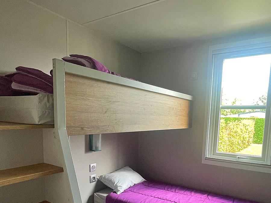 Mobilhome 6 personnes - Cottage Prestige - 3 chambres : 37 m² + 18 m² de terrasse semi-couverte 10