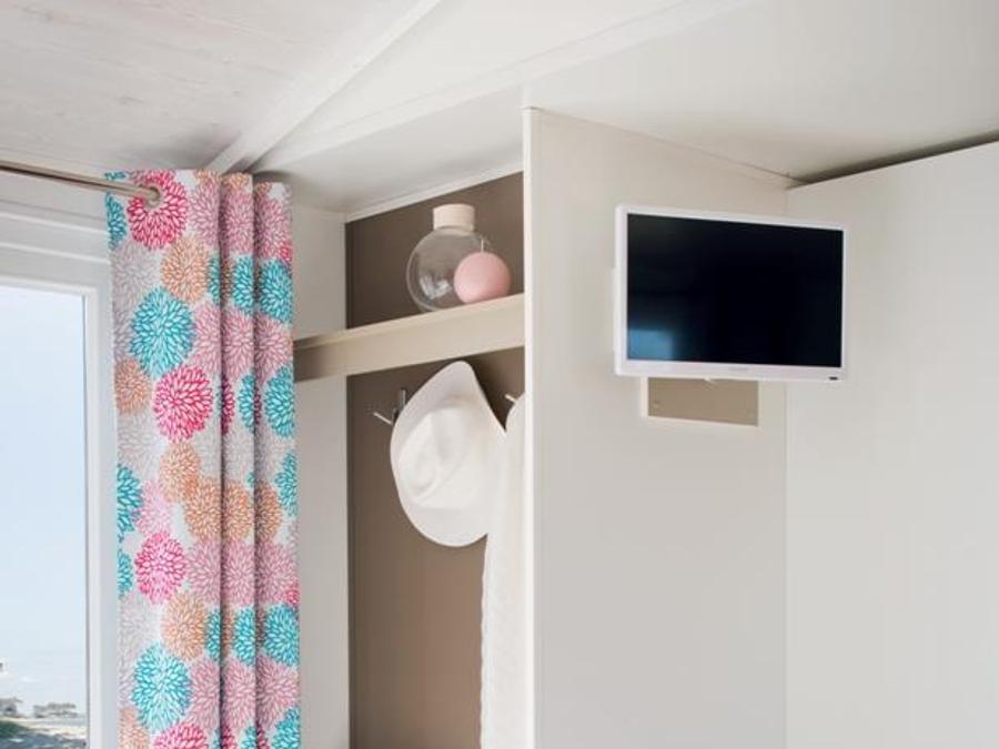 Mobilhome 8 personnes - Cottage Quatro - 4 chambres : 39 m² + 15 m² terrasse semi couverte 6