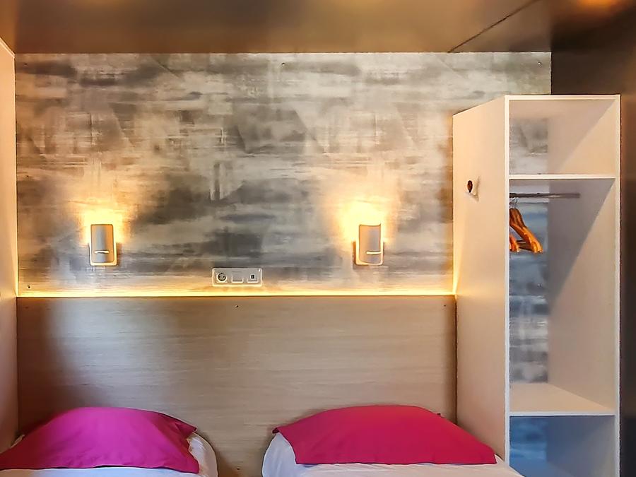 Mobilhome 5 personnes - TAOS avec spa privatif 2 chambres avec terrasse couverte 5p 6