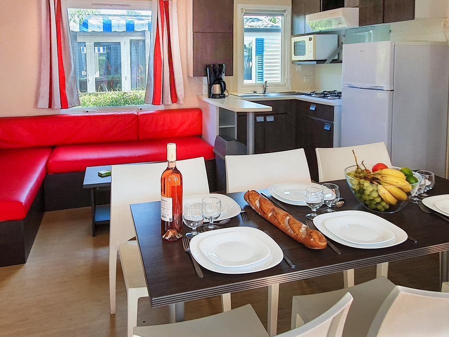Mobilhome 6 personnes - Cottage Family - 3 chambres : 33 m² + 11 m² terrasse semi couverte 8