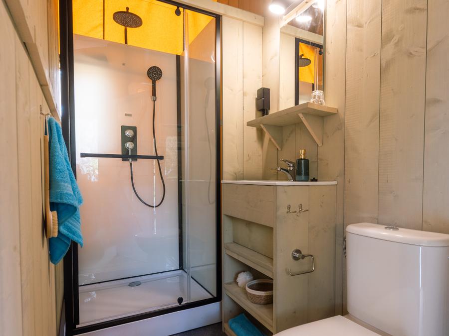Tente en toile et en bois 4 personnes - Lodge Woody - 2 chambres - 4 personnes 4