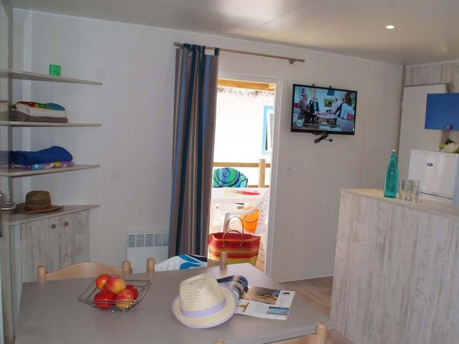 Bungalow 8 personnes - A thème - TV - CLIM - WIFI 2