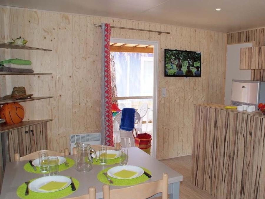 Bungalow 8 personnes - A thème - TV - CLIM - WIFI 3