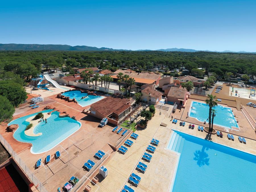 Camping Parc Saint James Oasis Village 5*