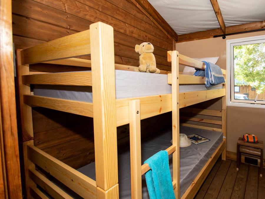 Tente en toile et en bois 7 personnes - Ecolodge 4 pièces Climatisé + TV 5