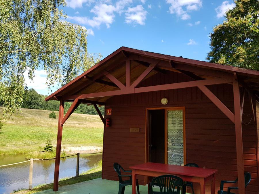 Chalet 4 personnes - Campahutte 4 pers. - terrasse couverte - sans sanitaires 0
