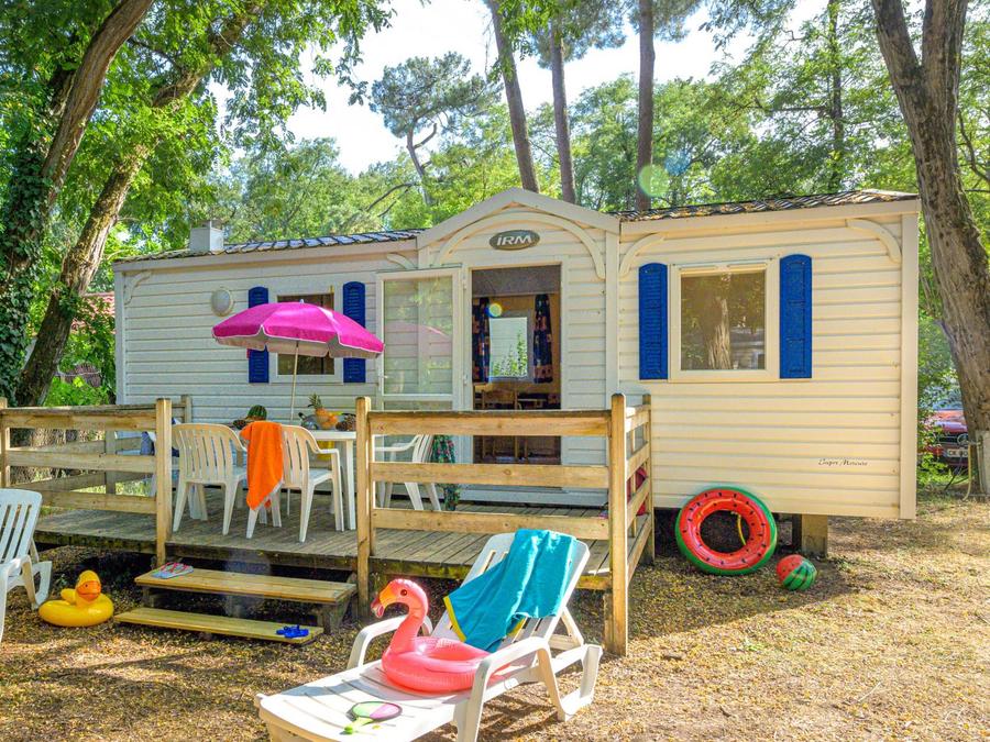 Mobilhome 4 personnes - Classique 2ch (sans TV)-terrasse découverte-26m² | STANDARD 0
