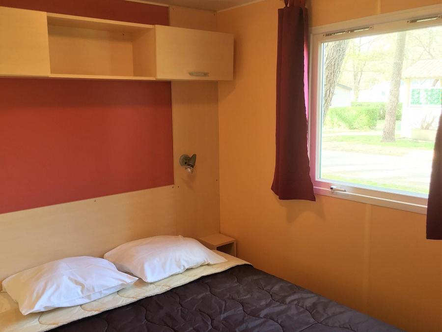 Mobilhome 4 personnes - Classique 2ch (sans TV)-terrasse découverte-26m² | STANDARD 3
