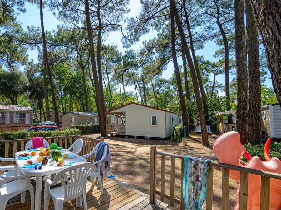 Mobilhome 6 personnes - Classique 3ch (sans TV)-terrasse découverte-30m² | STANDARD 3