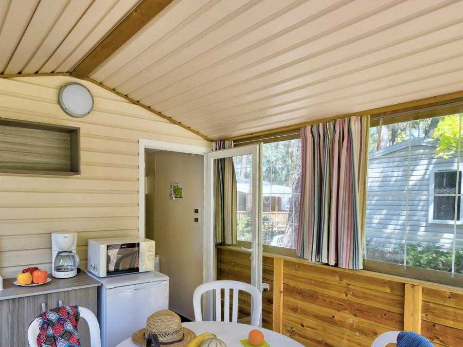 Bungalow toilé 5 personnes - Cabane Nature 2ch-sans sanitaires-terrasse couverte-19m²-sans TV 7