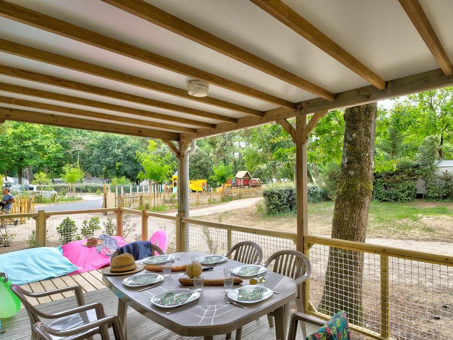 Chalet 7 personnes - Family 3ch-CLIM-terrasse XXL couverte-TV-LV-plancha-32m²| PREMIUM 4