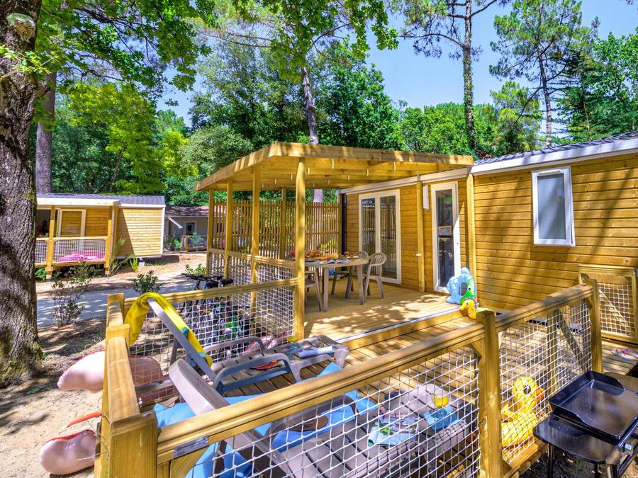 Mobilhome 5 personnes - Family 2ch-CLIM-terrasse XXL couverte-TV-LV-plancha-28m² | PREMIUM 1