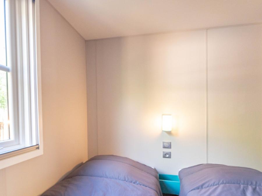 Mobilhome 6 personnes - Garden 3ch-CLIM-baignoire-TV-LV-plancha-terrasse couverte-33m² | PREMIUM 7