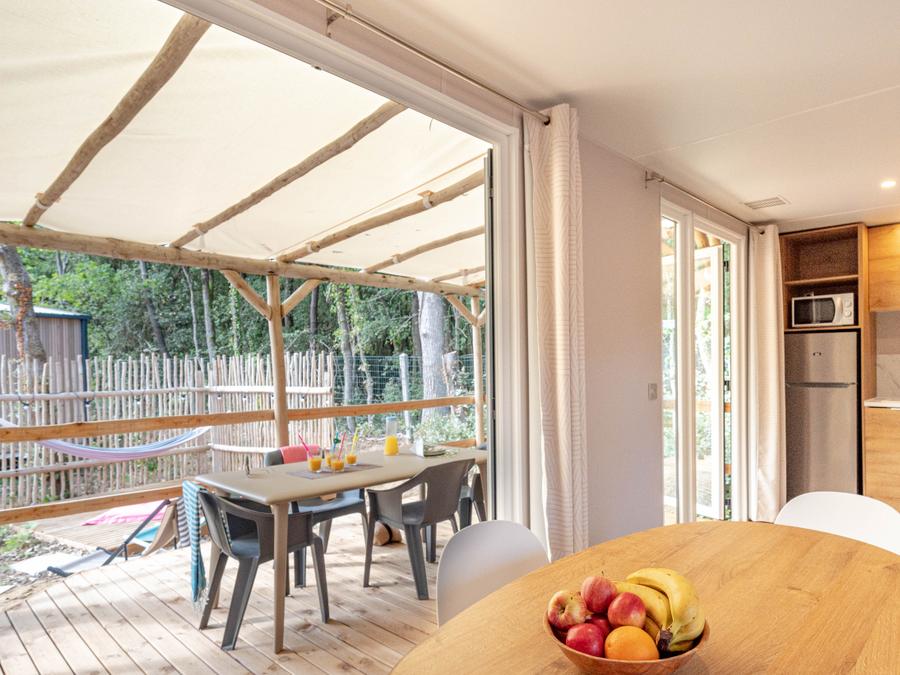 Mobilhome 4 personnes - Garden 2ch-CLIM-baignoire-TV-LV-plancha-terrasse couverte-31m² | PREMIUM 4