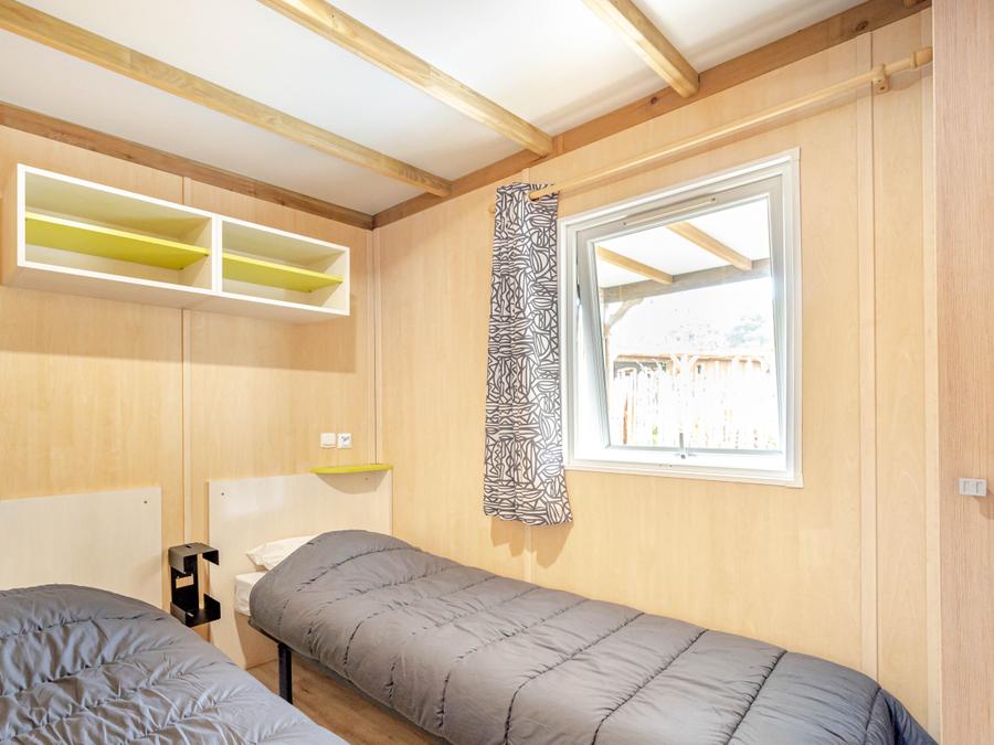 Chalet 7 personnes - Garden 3ch- CLIM-baignoire-TV-LV-plancha-piéton-terrasse couverte-32m² | PREMIUM 9