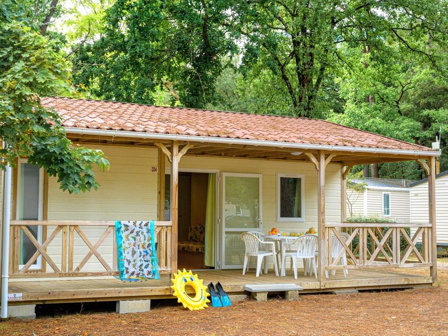 Chalet 7 personnes - 3ch (sans TV)-terrasse couverte- 32m² | STANDARD 1