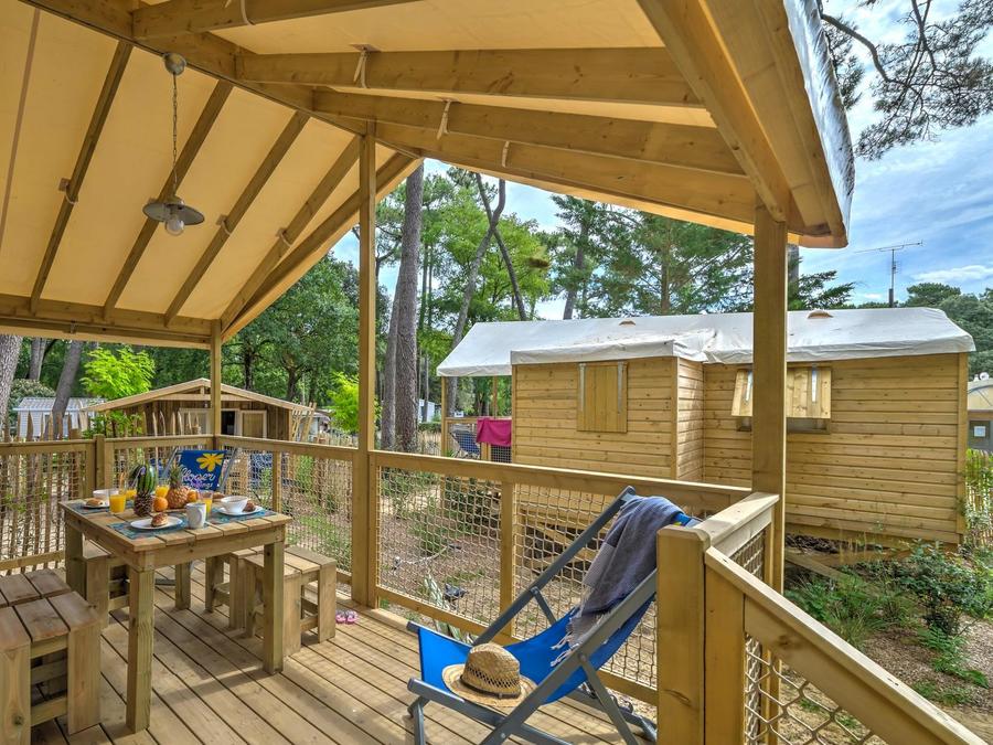 Lodge 5 personnes - Cosyflower 2ch -TV-plancha-terrasse couverte-28m² | CONFORT 1