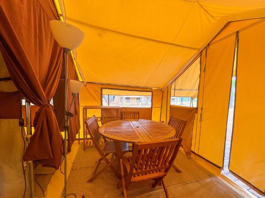 Tente en toile et en bois 4 personnes - Tente Toile & Bois, sans sanitaires 1