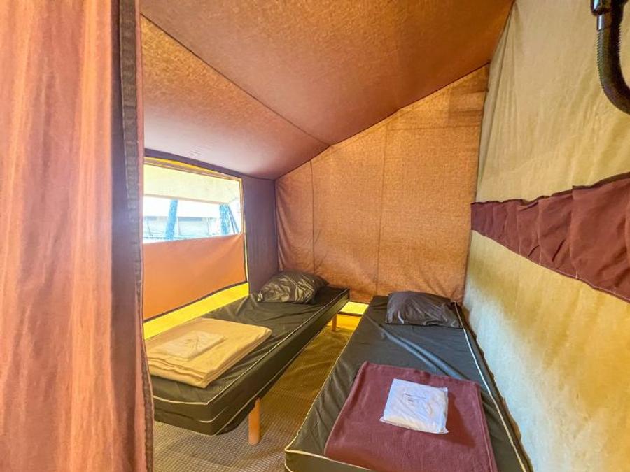 Tente en toile et en bois 4 personnes - Tente Toile & Bois, sans sanitaires 7