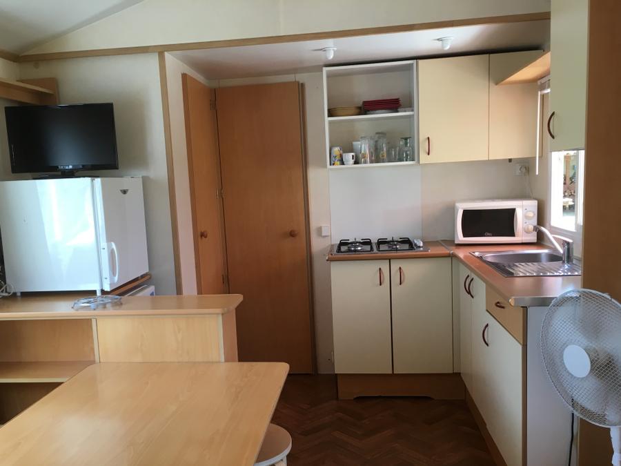 Mobilhome 4 personnes - 2 chambres non clim + terrasse 1