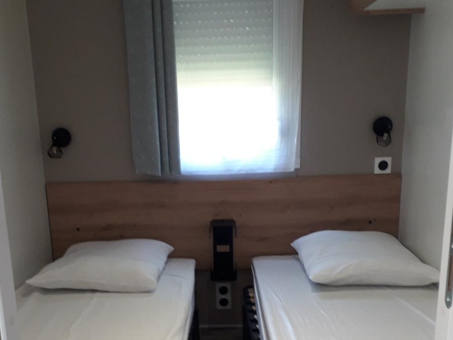 Mobilhome 6 personnes - 3 CHAMBRES 11
