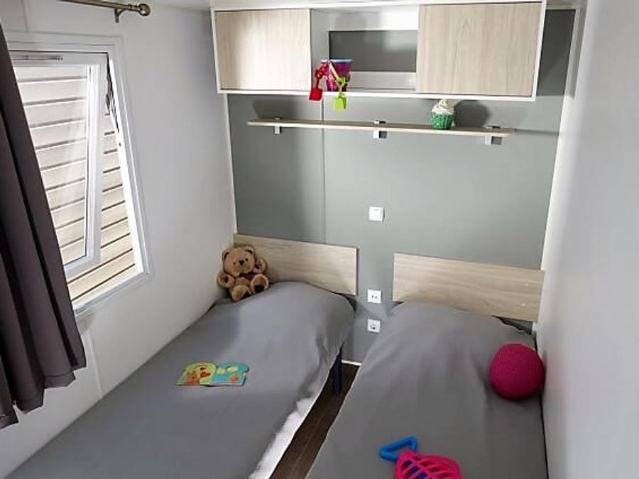 Mobilhome 4 personnes - CLASSIQUE - 2 chambres avec climatisation 6