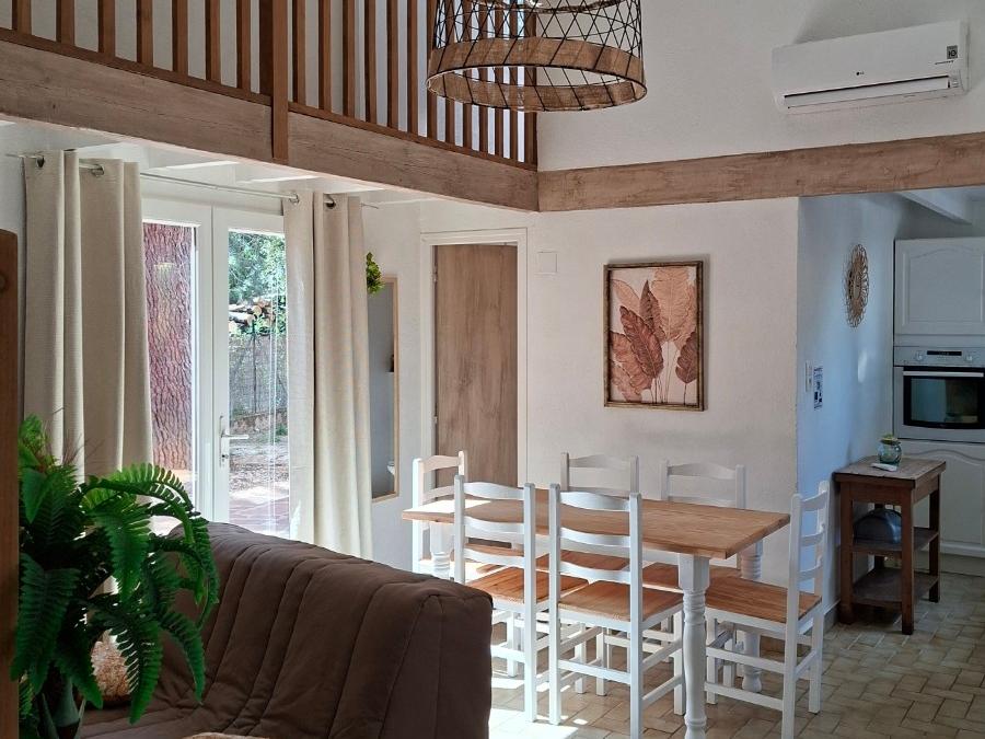 Villa 8 personnes - Villa Massane 23