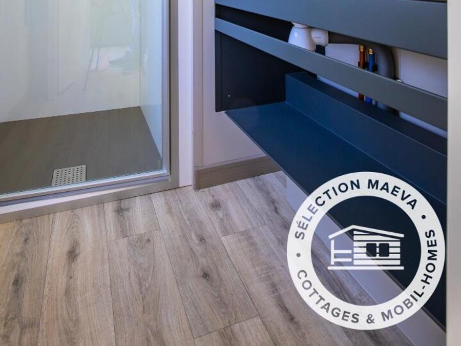 Mobilhome 4 personnes - Confort 3 Pièces 4 Personnes Climatisé + TV 5