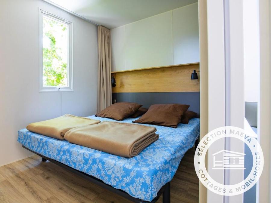 Mobilhome 4 personnes - Confort 3 Pièces 4 Personnes Climatisé + TV 2