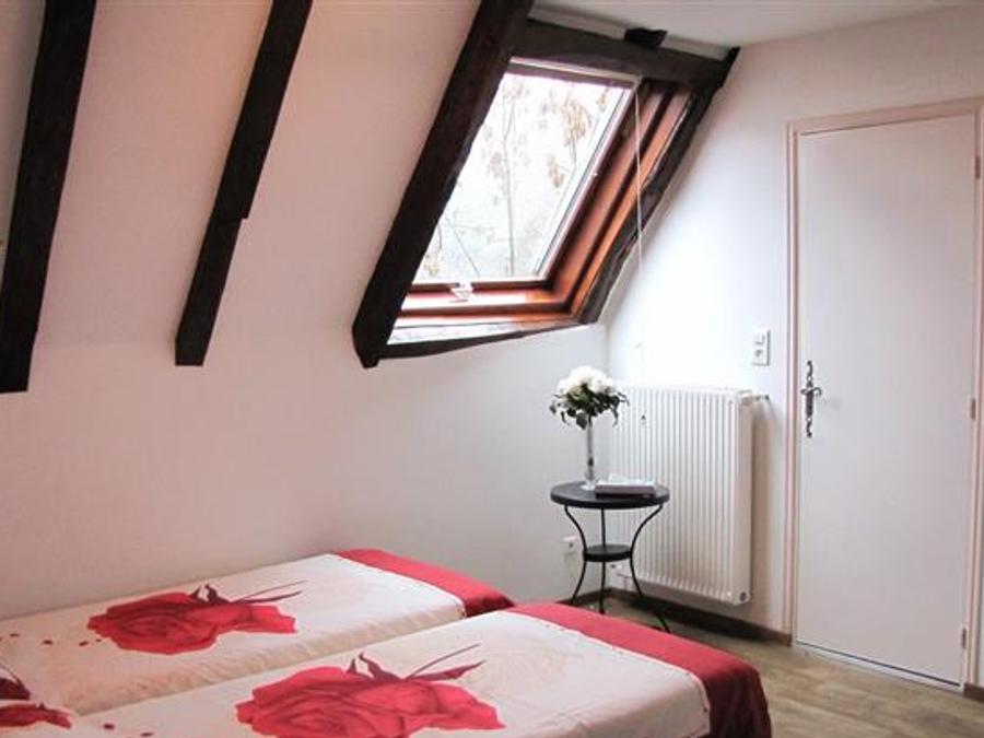 Chambre 4 personnes - FAMILIALE 4