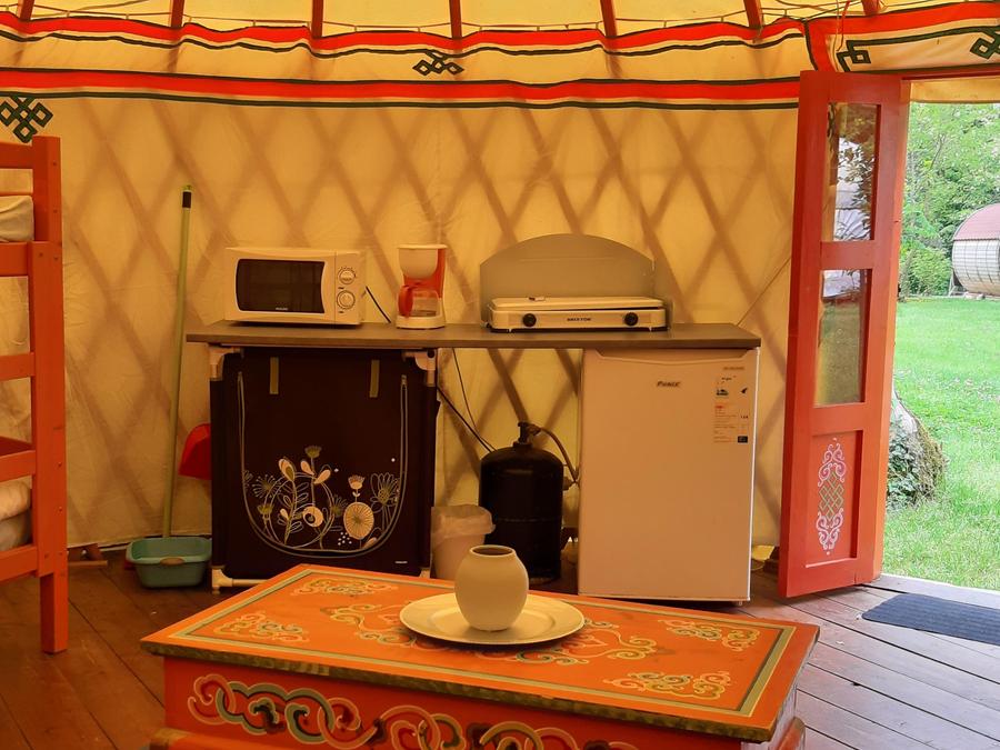 Unique 6 personnes - YOURTE sans sanitaires 30m² 2