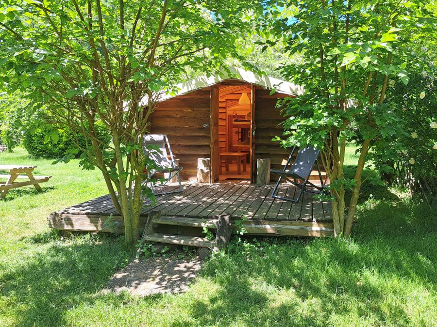 Chalet 5 personnes - CABANE TRAPPEUR sans sanitaires 19.5 m² 9