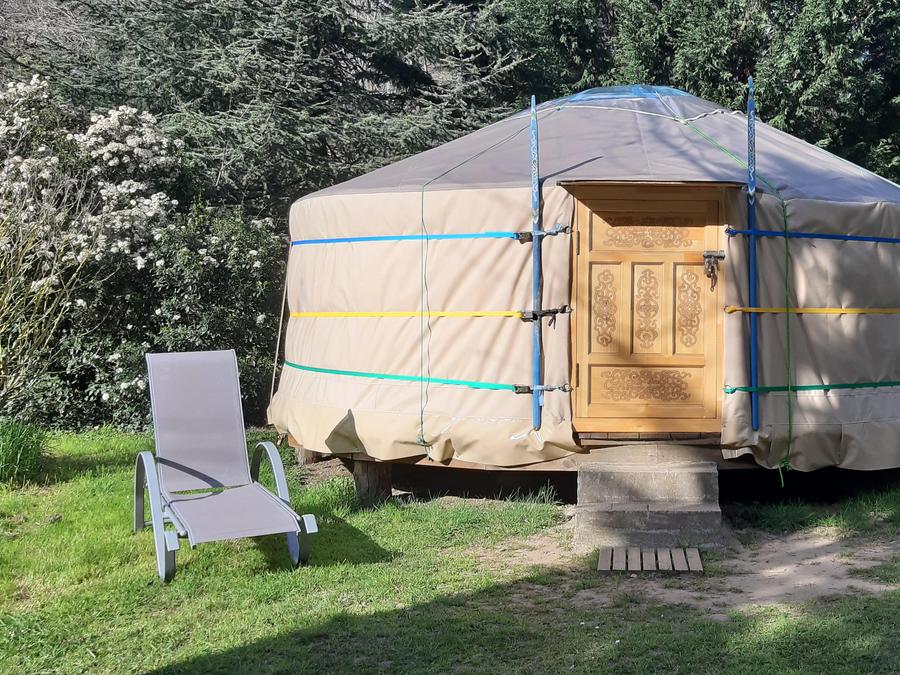 Unique 2 personnes - YOURTE sans sanitaires 26 m² 0