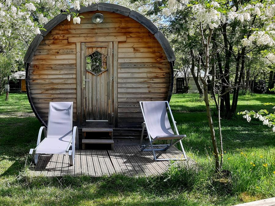 Unique 2 personnes - TONNEAU Chalet bois 12 m² sans sanitaires 7