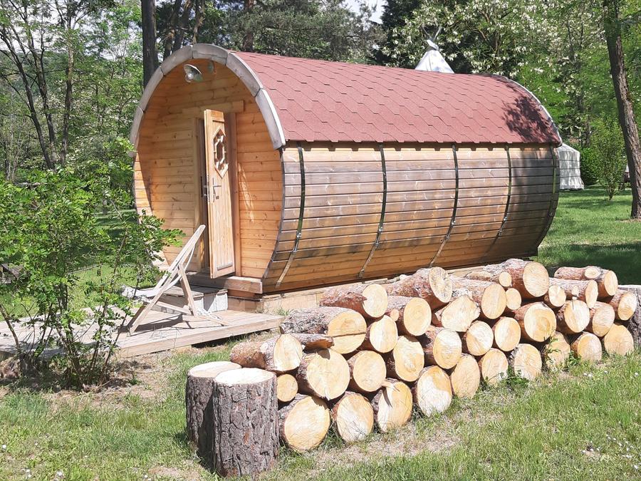 Unique 2 personnes - TONNEAU Chalet bois 12 m² sans sanitaires 0