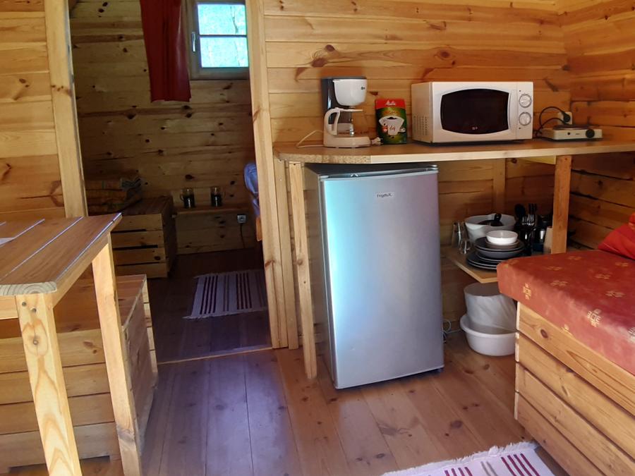 Unique 2 personnes - TONNEAU Chalet bois 12 m² sans sanitaires 1