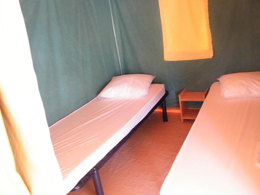 Bungalow toilé 4 personnes - BENGALI 2