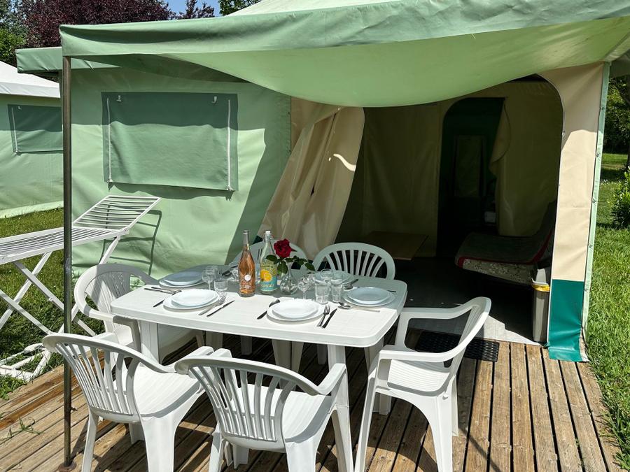 Bungalow toilé 6 personnes - CYRUS sans sanitaires 12