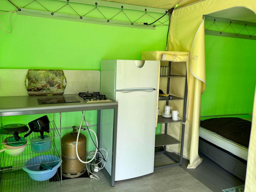 Bungalow toilé 6 personnes - CYRUS sans sanitaires 11